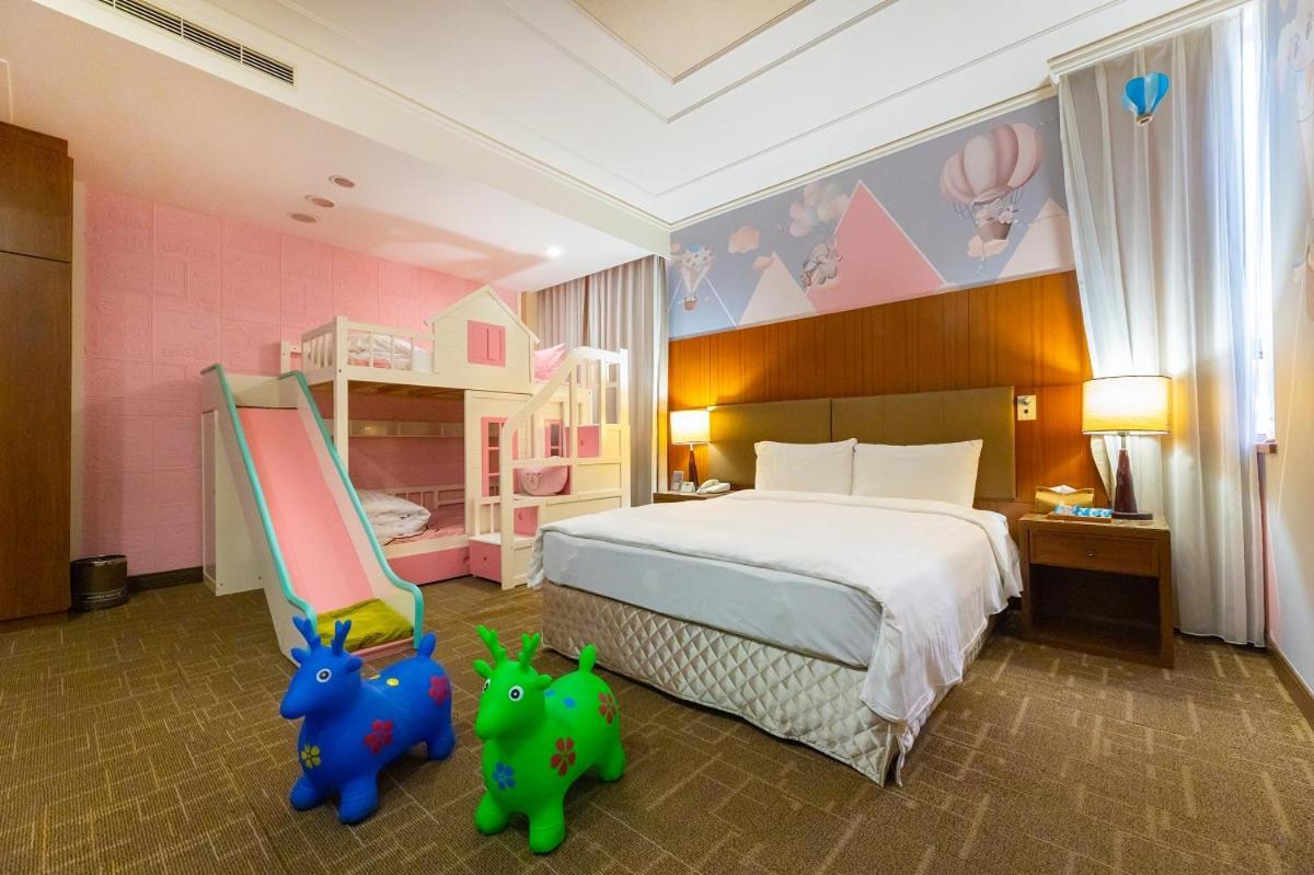 فندق Golden Tulip - Aesthetics Zhunan المظهر الخارجي الصورة