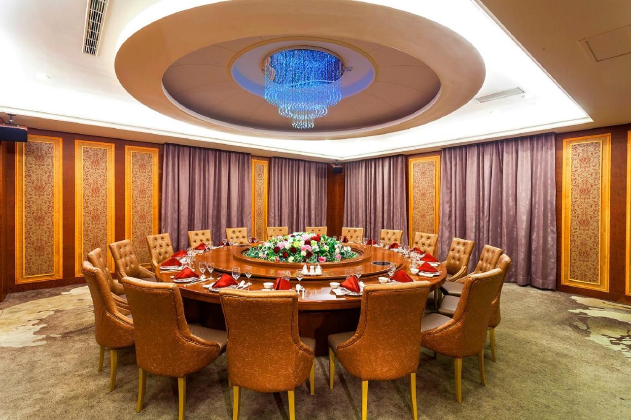 فندق Golden Tulip - Aesthetics Zhunan المظهر الخارجي الصورة